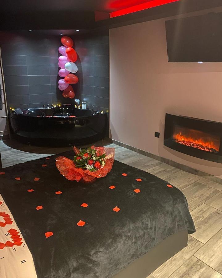 Mine D'Amour Wallers Kültér fotó
